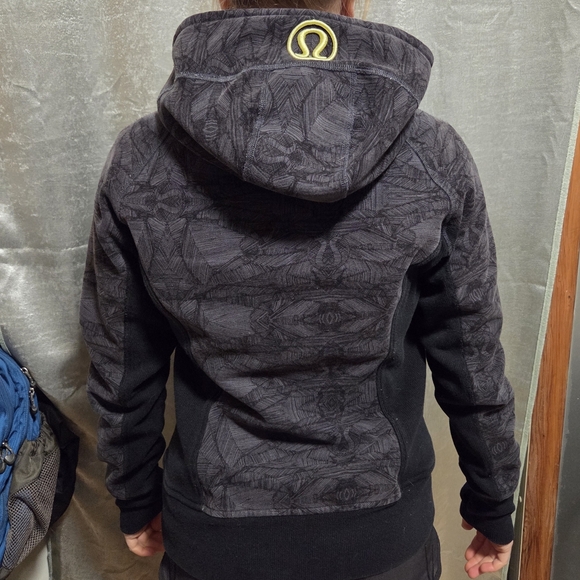 Vintage Lululemon Scuba Hoodie Sz 6 - Picture 2 of 4